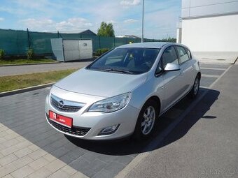 Opel ASTRA 1.7 CDTi Comfort, 81 kW, Aut. Klima