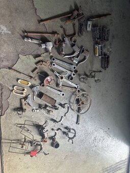 Díly na stará jízdní kola (favorit)