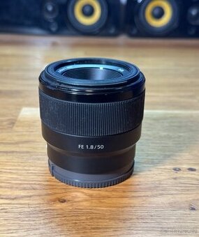 Sony FE 50 1,8