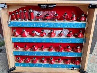 Sada stopkových fréz a sada frézovacích vrtáků