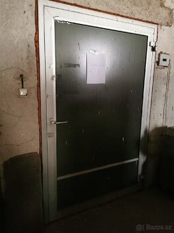 Chladírenské dveře