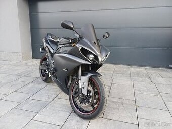 YAMAHA R1 - 2015 - 16.900km
