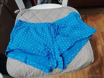 Dámské šortky na spaní