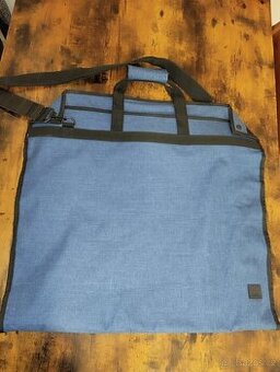 Cestovní obal na oblek