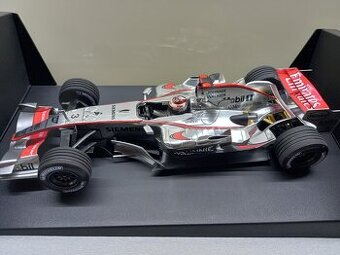 F1 MCLAREN MERCEDES MP4/21 2006 RAIKKONEN MINICHAMPS 1:18