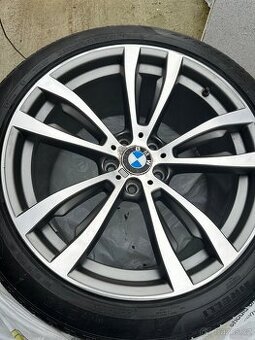 BMW styling 469M F15 F16 275/40/20 a 315/35/20