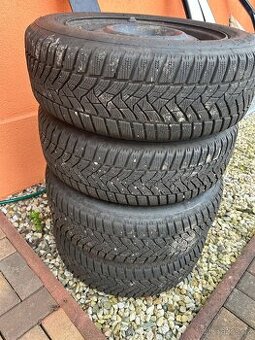 Peugeot 407 Citroen C5 205/60/16 zimní Dunlop dot 2024