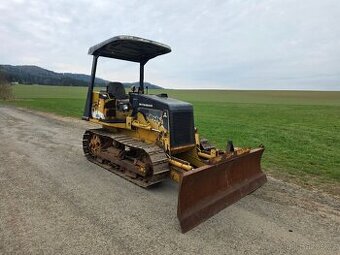 JAPONSKÝ PÁSOVÝ BULDOZER MITSUBISHI BD2J