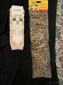 Kočičí a Gucci ponožky a dlouhé rukavice