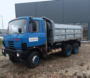 Tatra 815