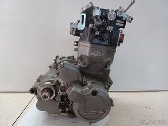 KTM LC4 640 - 620 MOTORY