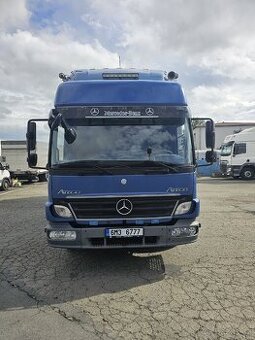 Mercedes atego 1018