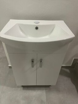 Prodám skříňku s umyvadlem