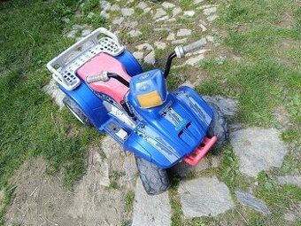 Elektrická čtyřkolka Peg-Perego