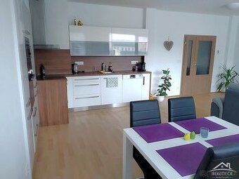 Pronájem 2+kk 80m2 včetně parkování