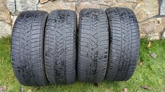PIRELLI Winter Sottozero 215/50/R18 92V