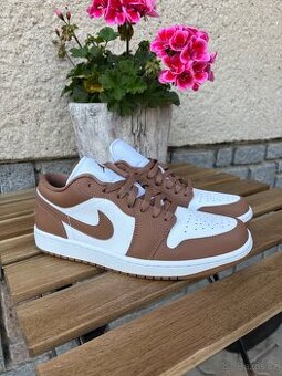 Jordan 1 Low archaeo brown white