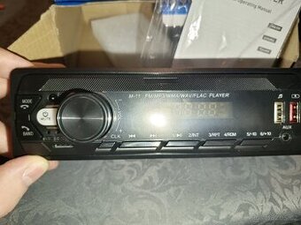 Autorádio MP3 USB SD micro bluetooth AUX USB k nabíjení