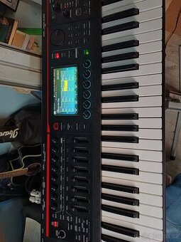Roland 07 Fantom + kufr
