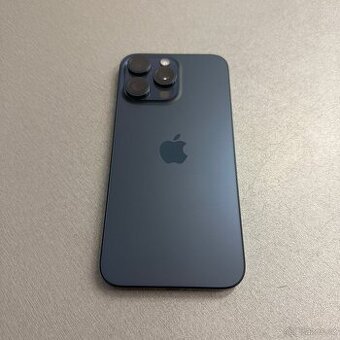 iPhone 15 Pro Max 256GB modrý, pěkný stav, 12 měsíců záruka