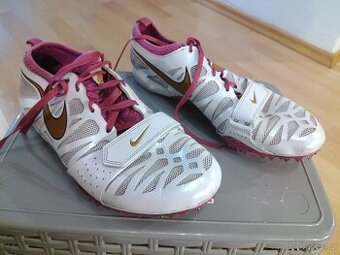 TRETRY SPRINT NIKE ZOOM CELAR 4 38EU