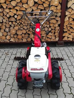 Fréza, kultivátor Honda F 460.