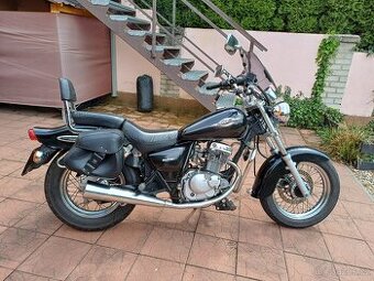 Suzuki 125 Marauder