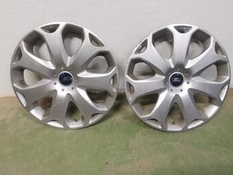 Original poklice Ford 16“