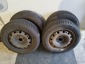 Plechové disky 5x100+Zimní pneu 185/60/15