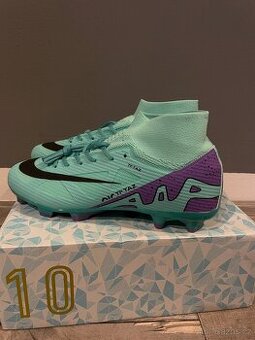 Nike kopačky Air TFTAZ