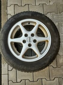 Spěchá Prodám zimní pneu 205/60 R15 s disky 7Jx15h2 ALU