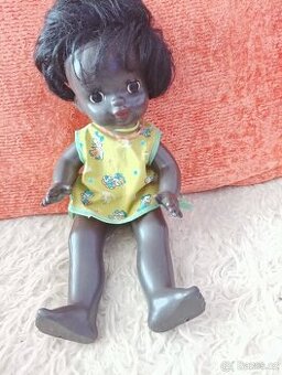 Retro hračka - černoška