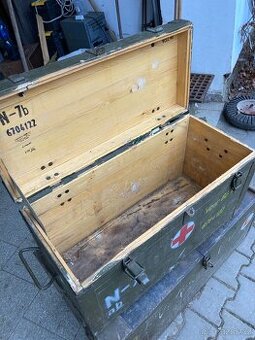 Vojenská dřevěná bedna truhla 4x