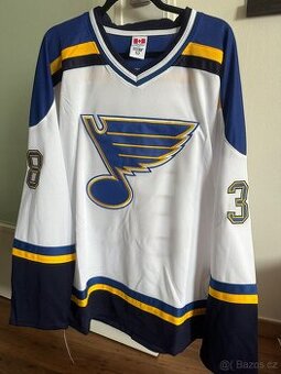 Pavol Demitra 38 St.Louis Blues