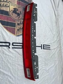 Porsche 911 (993) - zadní světelná lišta