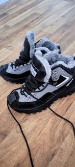 nepoužívání chlapecké boty 39-40