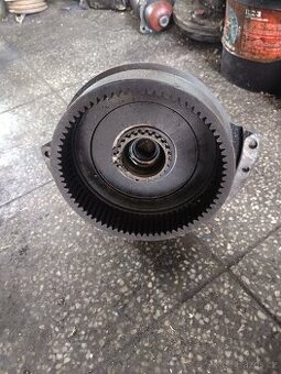 Prodám hnací hřídel Zetor Crystal