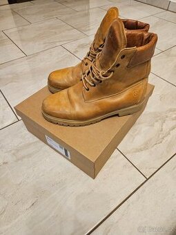 Vasky Farm Medium Caramel 44.