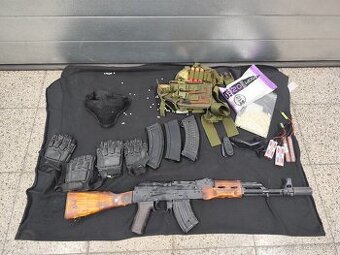 Na predaj Airsoft AK