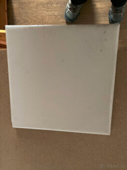 Retro bílé kachličky 15 x 15 Rako originál balení 18 m2