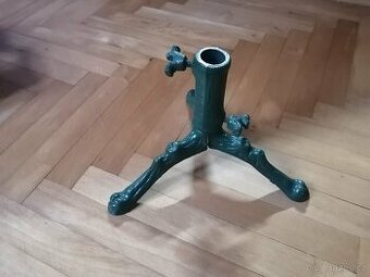 Stojánek na vánoční stromeček