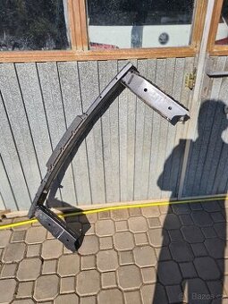 Ford Edge 2018 výztuha zadního nárazníku