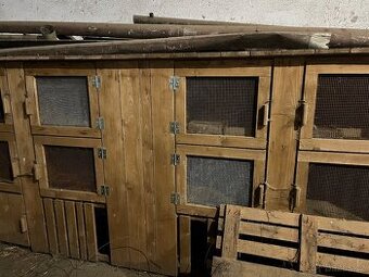 Prodám králíkárny, 8 kotcové