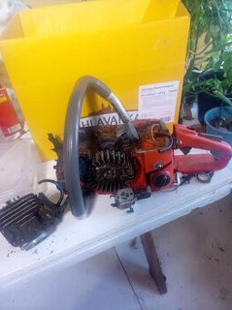 motorova pila oleo mac