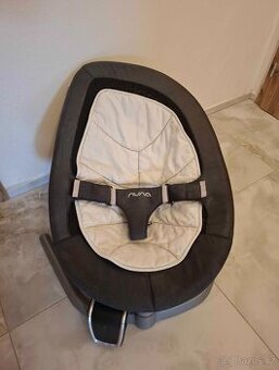 Lehátko nuna leaf grow s motorkem