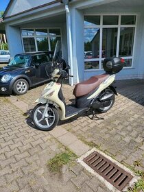 Suzuki SIXteen 125ccm TOP STAV