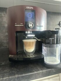 Krups EA82 automatický kávovar na zrnkovou kávu - 1