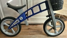Dětské odrážedlo First Bike + košíček