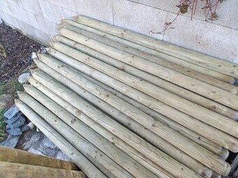 60ks Kůl / sloupek dřevěný 80x1800 (mm) impregnovaný