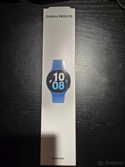 Samsung Galaxy Watch 5 modrá